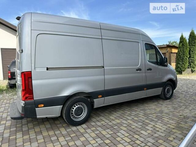 Сірий Мерседес Sprinter, об'ємом двигуна 0 л та пробігом 250 тис. км за 33000 $, фото 18 на Automoto.ua