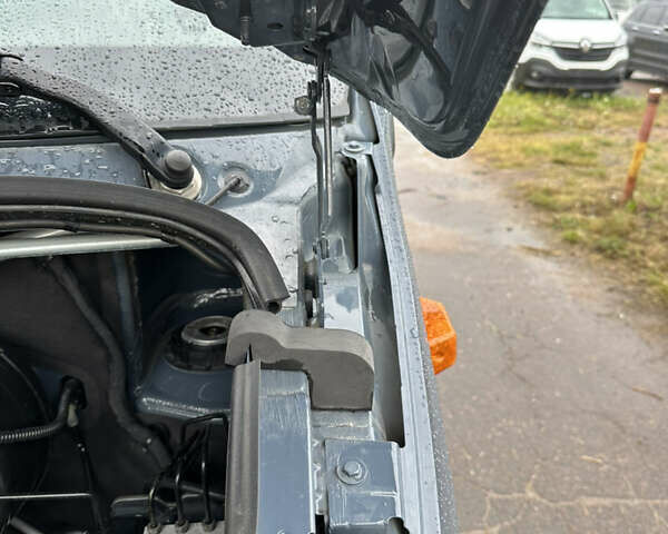 Серый Мерседес Sprinter, объемом двигателя 2.2 л и пробегом 77 тыс. км за 26000 $, фото 26 на Automoto.ua