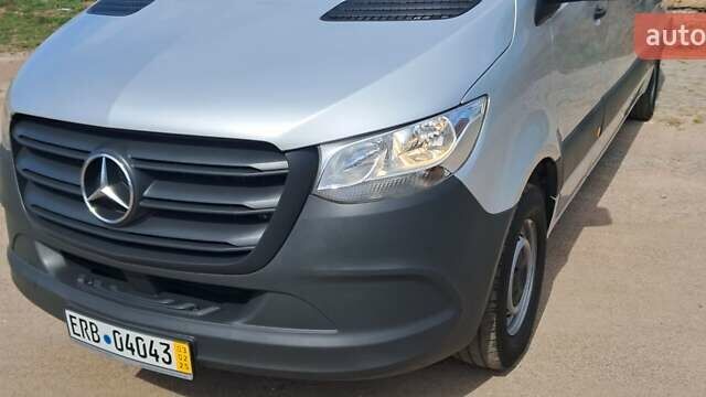 Сірий Мерседес Sprinter, об'ємом двигуна 2.14 л та пробігом 98 тис. км за 29999 $, фото 27 на Automoto.ua