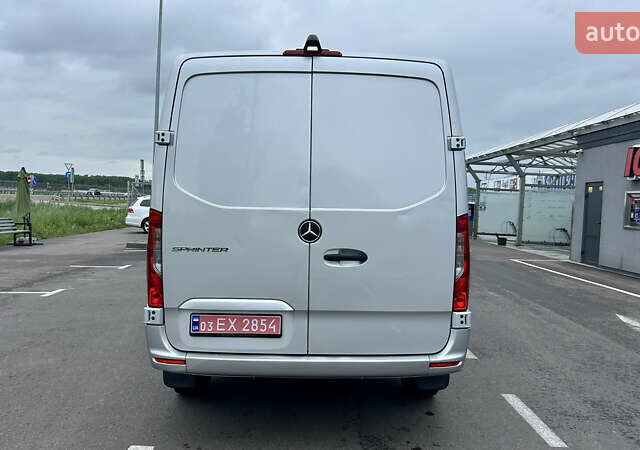 Сірий Мерседес Sprinter, об'ємом двигуна 2.2 л та пробігом 315 тис. км за 27700 $, фото 8 на Automoto.ua
