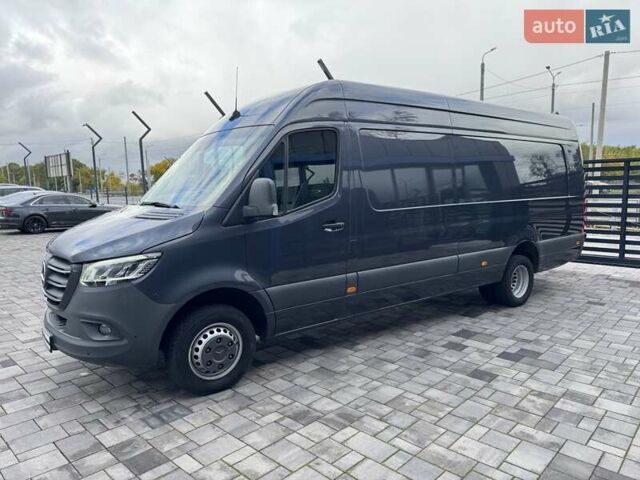 Серый Мерседес Sprinter, объемом двигателя 3 л и пробегом 94 тыс. км за 74900 $, фото 7 на Automoto.ua