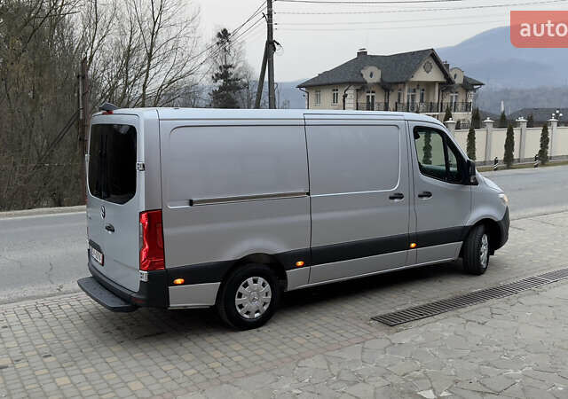 Серый Мерседес Sprinter, объемом двигателя 2.14 л и пробегом 239 тыс. км за 28500 $, фото 89 на Automoto.ua
