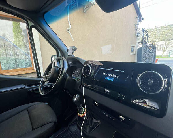 Сірий Мерседес Sprinter, об'ємом двигуна 2.2 л та пробігом 450 тис. км за 38500 $, фото 9 на Automoto.ua