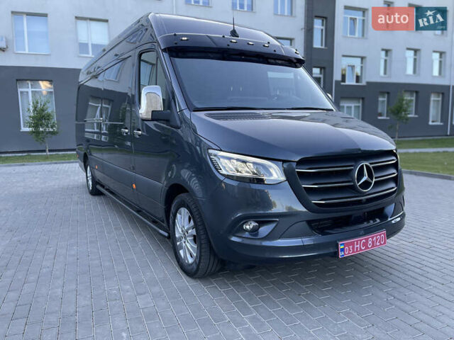 Серый Мерседес Sprinter, объемом двигателя 2.14 л и пробегом 170 тыс. км за 39999 $, фото 22 на Automoto.ua