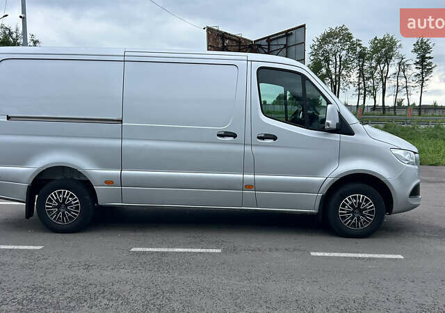 Сірий Мерседес Sprinter, об'ємом двигуна 2.2 л та пробігом 315 тис. км за 27700 $, фото 5 на Automoto.ua