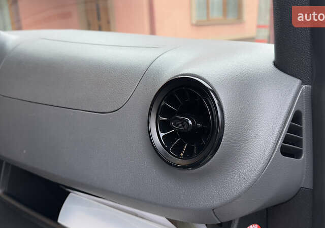 Серый Мерседес Sprinter, объемом двигателя 2.14 л и пробегом 239 тыс. км за 28500 $, фото 49 на Automoto.ua