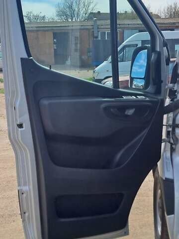 Сірий Мерседес Sprinter, об'ємом двигуна 2.14 л та пробігом 98 тис. км за 29999 $, фото 65 на Automoto.ua