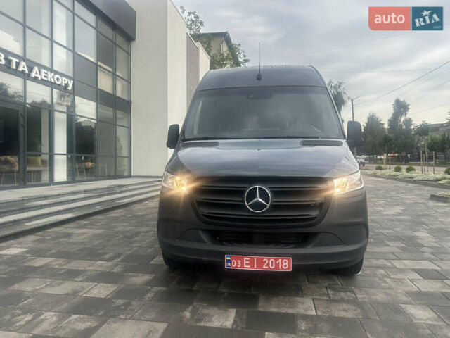 Серый Мерседес Sprinter, объемом двигателя 2.2 л и пробегом 77 тыс. км за 26000 $, фото 2 на Automoto.ua
