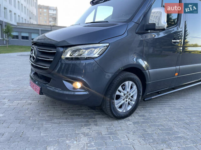 Серый Мерседес Sprinter, объемом двигателя 2.14 л и пробегом 170 тыс. км за 39999 $, фото 8 на Automoto.ua