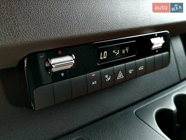 Серый Мерседес Sprinter, объемом двигателя 2.2 л и пробегом 316 тыс. км за 34500 $, фото 77 на Automoto.ua