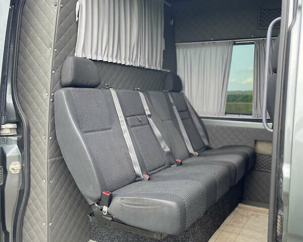 Серый Мерседес Sprinter, объемом двигателя 2.99 л и пробегом 182 тыс. км за 60999 $, фото 14 на Automoto.ua