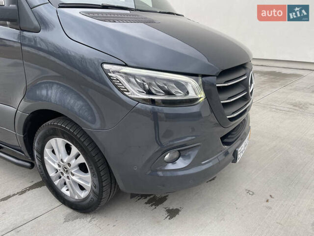 Серый Мерседес Sprinter, объемом двигателя 2.14 л и пробегом 170 тыс. км за 39999 $, фото 52 на Automoto.ua
