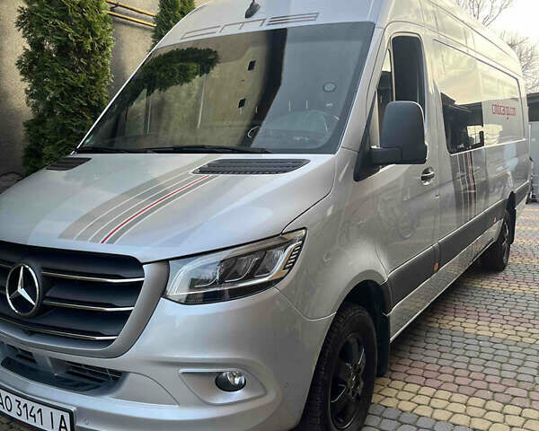 Сірий Мерседес Sprinter, об'ємом двигуна 2.2 л та пробігом 450 тис. км за 38500 $, фото 4 на Automoto.ua
