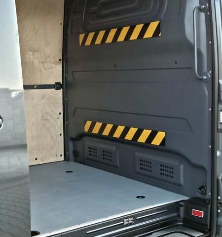 Серый Мерседес Sprinter, объемом двигателя 1.95 л и пробегом 316 тыс. км за 34900 $, фото 116 на Automoto.ua