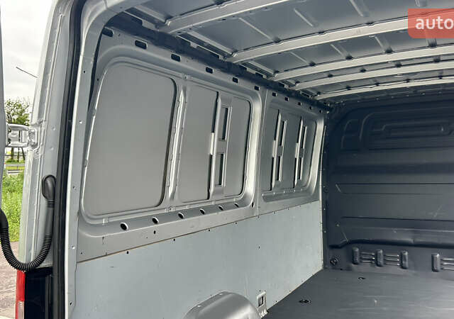 Сірий Мерседес Sprinter, об'ємом двигуна 2.2 л та пробігом 315 тис. км за 27700 $, фото 19 на Automoto.ua