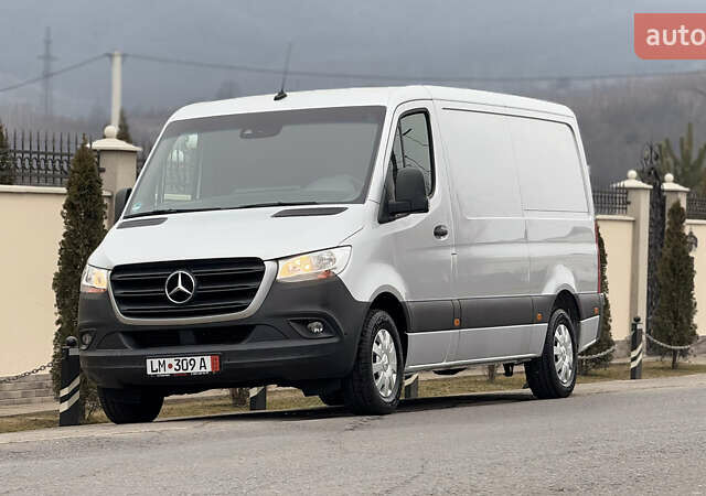 Серый Мерседес Sprinter, объемом двигателя 2.14 л и пробегом 239 тыс. км за 28500 $, фото 33 на Automoto.ua