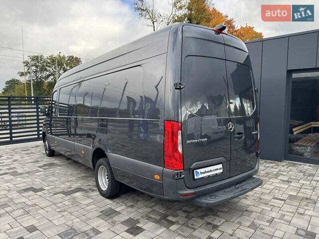Серый Мерседес Sprinter, объемом двигателя 3 л и пробегом 94 тыс. км за 74900 $, фото 9 на Automoto.ua