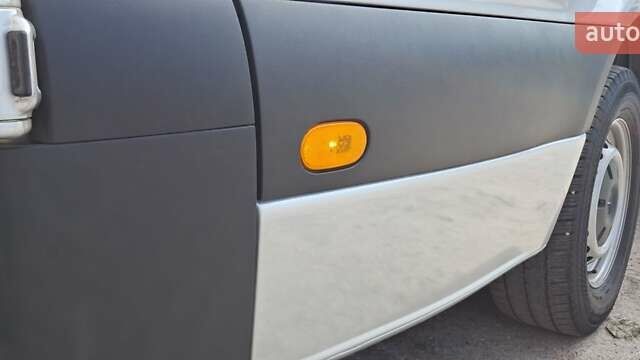 Сірий Мерседес Sprinter, об'ємом двигуна 2.14 л та пробігом 98 тис. км за 29999 $, фото 34 на Automoto.ua