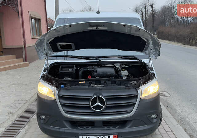 Серый Мерседес Sprinter, объемом двигателя 2.14 л и пробегом 239 тыс. км за 28500 $, фото 98 на Automoto.ua