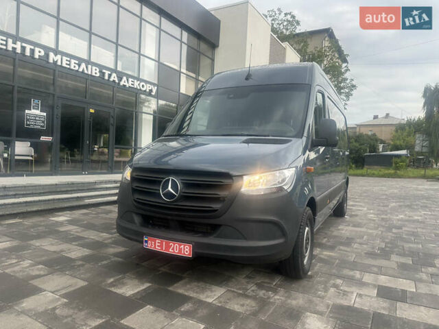 Серый Мерседес Sprinter, объемом двигателя 2.2 л и пробегом 77 тыс. км за 26000 $, фото 4 на Automoto.ua