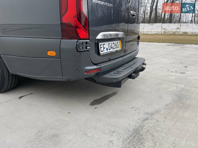 Серый Мерседес Sprinter, объемом двигателя 2.2 л и пробегом 170 тыс. км за 40500 $, фото 50 на Automoto.ua