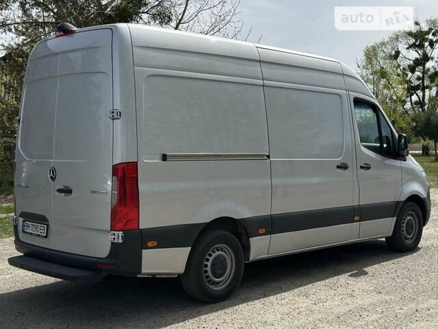 Серый Мерседес Sprinter, объемом двигателя 0 л и пробегом 270 тыс. км за 32000 $, фото 5 на Automoto.ua