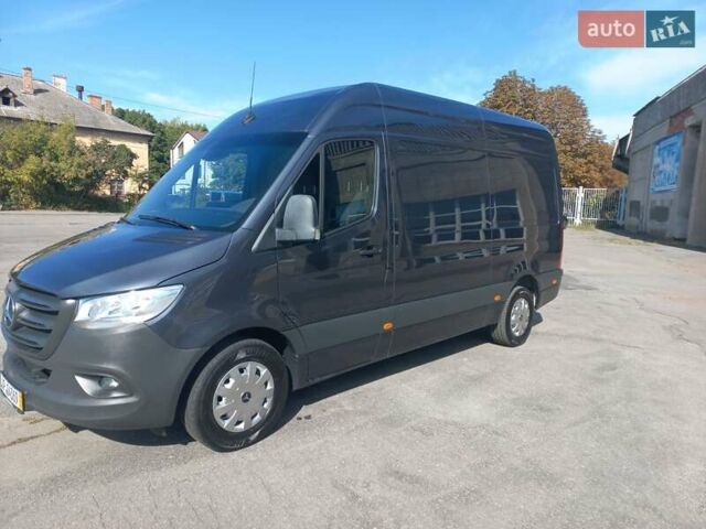 Серый Мерседес Sprinter, объемом двигателя 2 л и пробегом 299 тыс. км за 27200 $, фото 5 на Automoto.ua