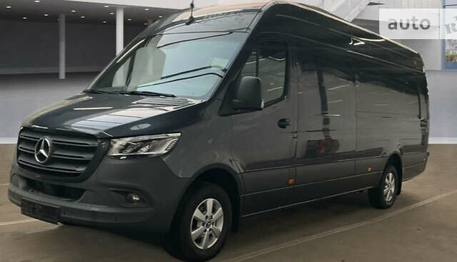 Серый Мерседес Sprinter, объемом двигателя 2 л и пробегом 199 тыс. км за 47500 $, фото 4 на Automoto.ua