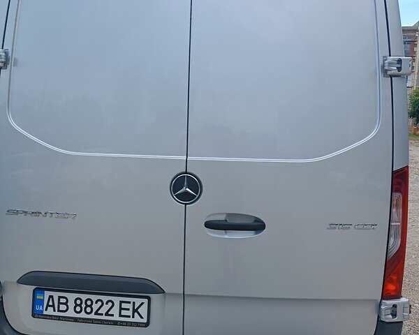 Мерседес Sprinter 2021 у Могилев-Подольском на Automoto.ua Сірий Мерседес Sprinter, об'ємом двигуна 2.99 л та пробігом 142 тис. км за 56900 $, фото 44 на Automoto.ua