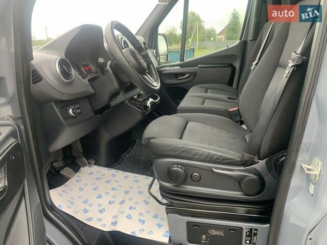 Серый Мерседес Sprinter, объемом двигателя 20 л и пробегом 187 тыс. км за 29500 $, фото 25 на Automoto.ua