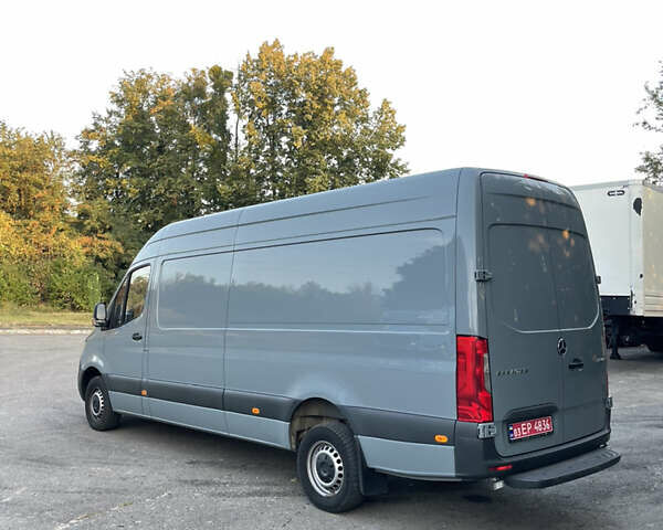 Сірий Мерседес Sprinter, об'ємом двигуна 3 л та пробігом 7 тис. км за 42900 $, фото 4 на Automoto.ua