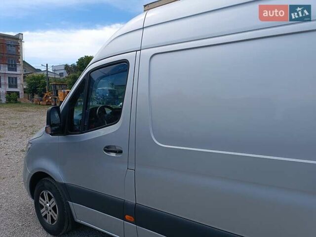 Мерседес Sprinter 2021 у Могилев-Подольском на Automoto.ua Сірий Мерседес Sprinter, об'ємом двигуна 2.99 л та пробігом 142 тис. км за 56900 $, фото 42 на Automoto.ua
