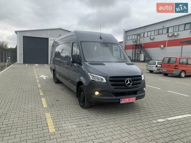 Серый Мерседес Sprinter, объемом двигателя 20 л и пробегом 187 тыс. км за 29500 $, фото 4 на Automoto.ua