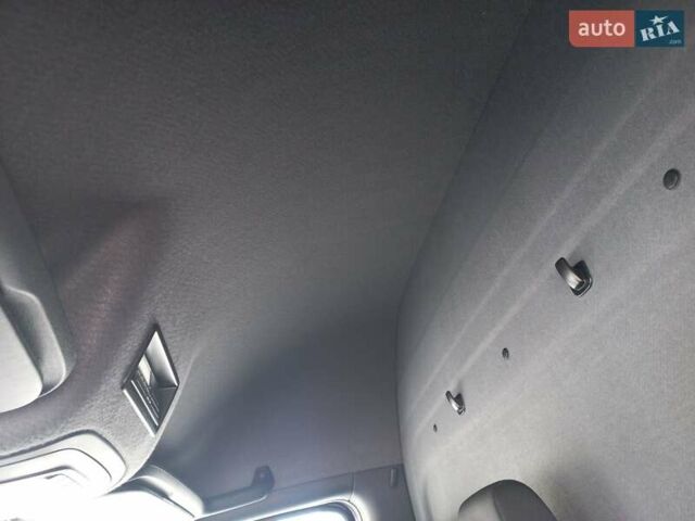 Серый Мерседес Sprinter, объемом двигателя 2 л и пробегом 299 тыс. км за 27200 $, фото 64 на Automoto.ua