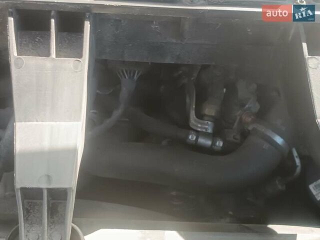 Серый Мерседес Sprinter, объемом двигателя 2.99 л и пробегом 132 тыс. км за 56500 $, фото 19 на Automoto.ua