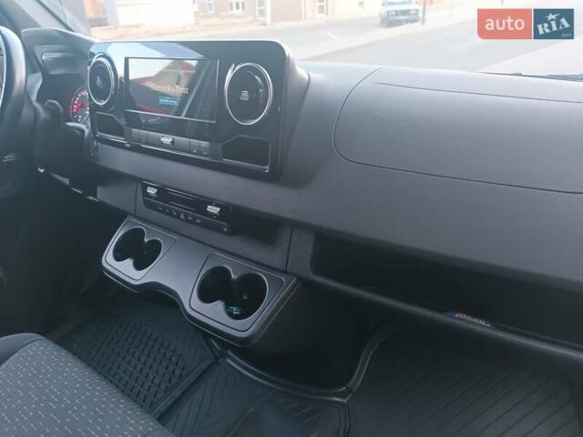 Мерседес Sprinter 2021 у Могилев-Подольском на Automoto.ua Сірий Мерседес Sprinter, об'ємом двигуна 2.99 л та пробігом 142 тис. км за 56900 $, фото 40 на Automoto.ua