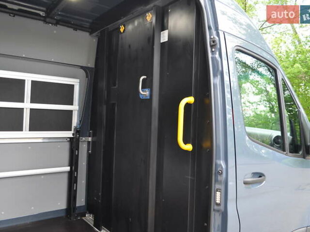 Сірий Мерседес Sprinter, об'ємом двигуна 2.14 л та пробігом 137 тис. км за 31000 $, фото 37 на Automoto.ua