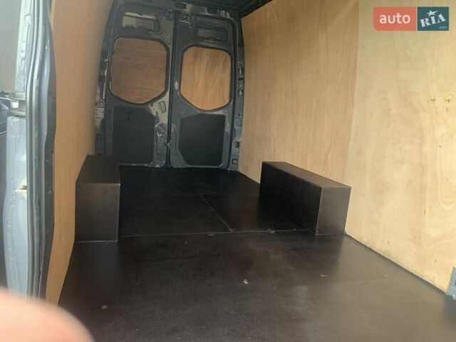 Серый Мерседес Sprinter, объемом двигателя 20 л и пробегом 187 тыс. км за 29500 $, фото 34 на Automoto.ua
