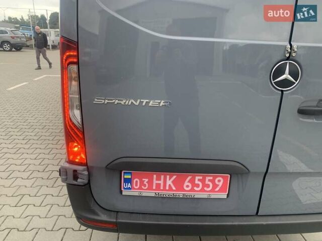 Серый Мерседес Sprinter, объемом двигателя 20 л и пробегом 187 тыс. км за 29500 $, фото 18 на Automoto.ua