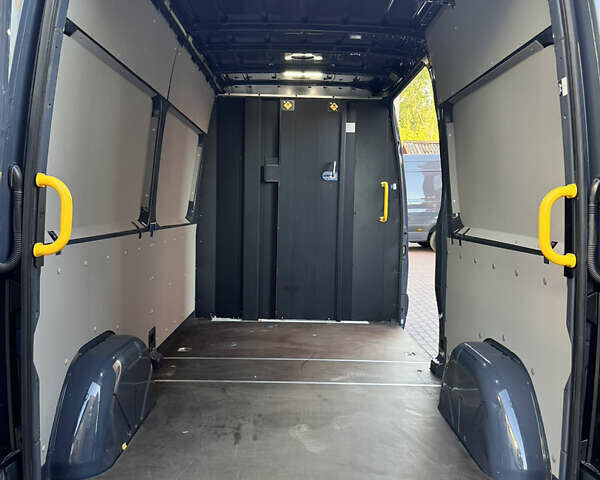 Серый Мерседес Sprinter, объемом двигателя 2.2 л и пробегом 88 тыс. км за 24997 $, фото 32 на Automoto.ua