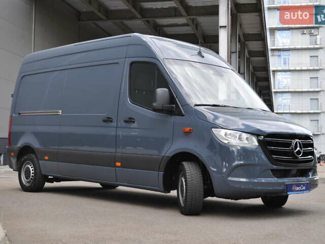 Сірий Мерседес Sprinter, об'ємом двигуна 2.14 л та пробігом 137 тис. км за 31000 $, фото 4 на Automoto.ua