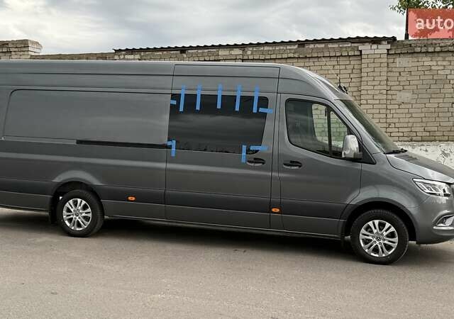 Сірий Мерседес Sprinter, об'ємом двигуна 3 л та пробігом 1 тис. км за 123830 $, фото 37 на Automoto.ua