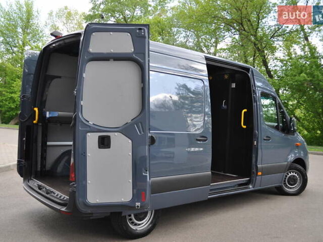 Сірий Мерседес Sprinter, об'ємом двигуна 2.14 л та пробігом 137 тис. км за 31000 $, фото 53 на Automoto.ua