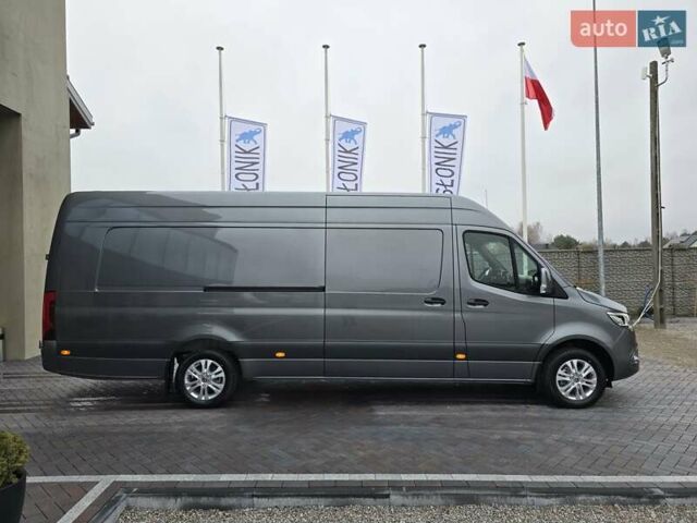 Серый Мерседес Sprinter, объемом двигателя 2.99 л и пробегом 1 тыс. км за 120452 $, фото 7 на Automoto.ua