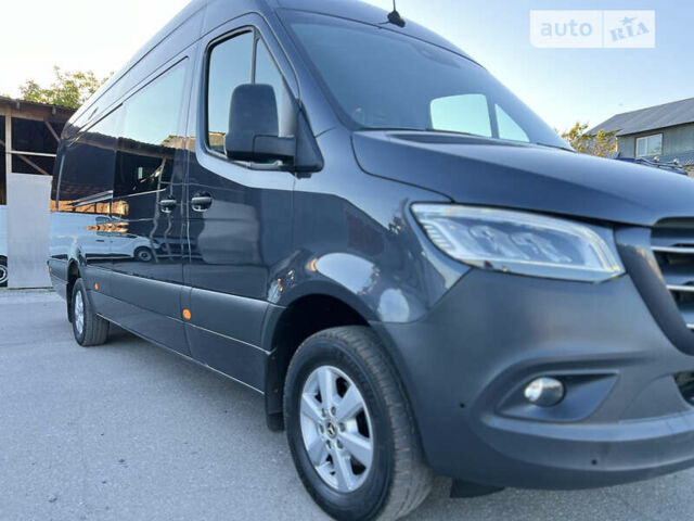 Серый Мерседес Sprinter, объемом двигателя 1.95 л и пробегом 200 тыс. км за 46500 $, фото 10 на Automoto.ua