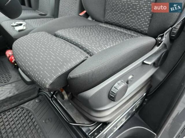 Серый Мерседес Sprinter, объемом двигателя 2.99 л и пробегом 1 тыс. км за 120452 $, фото 24 на Automoto.ua