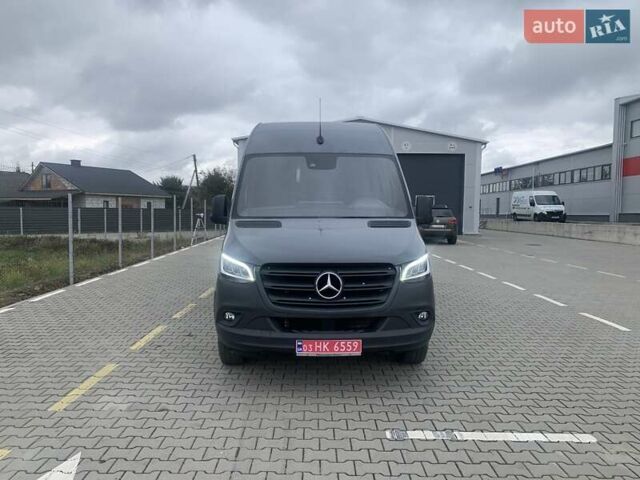 Серый Мерседес Sprinter, объемом двигателя 20 л и пробегом 187 тыс. км за 29500 $, фото 1 на Automoto.ua