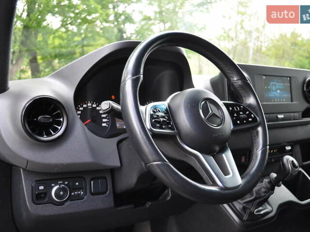 Сірий Мерседес Sprinter, об'ємом двигуна 2.14 л та пробігом 137 тис. км за 31000 $, фото 78 на Automoto.ua