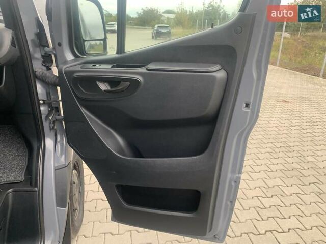 Серый Мерседес Sprinter, объемом двигателя 20 л и пробегом 187 тыс. км за 29500 $, фото 69 на Automoto.ua