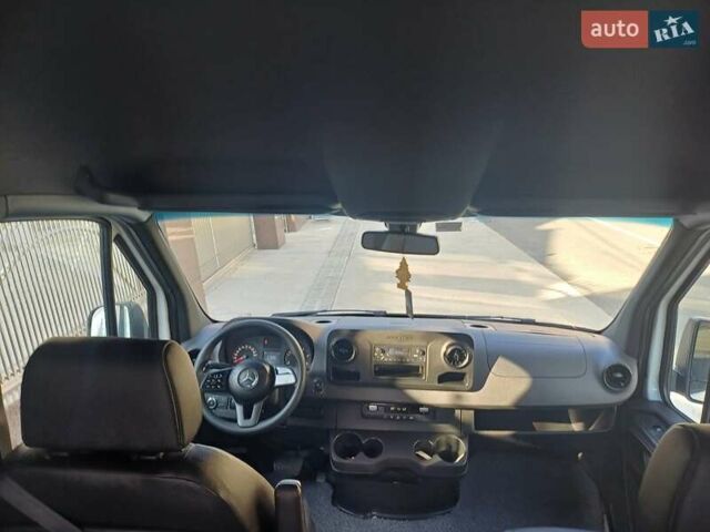 Серый Мерседес Sprinter, объемом двигателя 2.99 л и пробегом 100 тыс. км за 46285 $, фото 22 на Automoto.ua